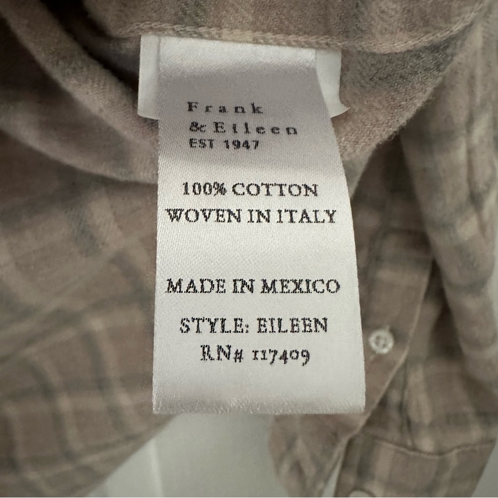 Frank & Eileen Eileen Relaxed Button-Up Shirt Small - Picture 10 of 10